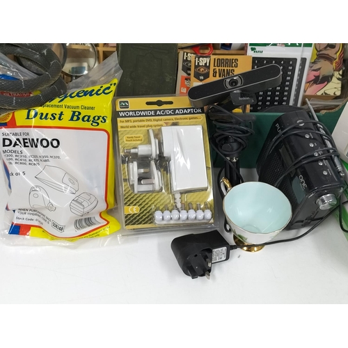 183 - Collection of Mixed items to include Sectioned Display Case, Disposable Medical Masks, daewoo Dustba... 