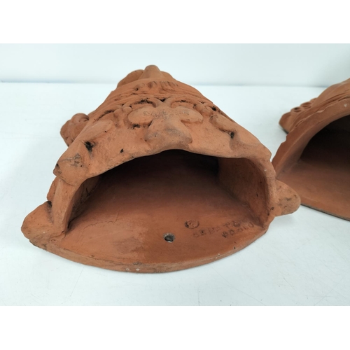 207 - Reproduction Medieval/Gothic Style 'King and Queen' Terracotta Wall Planters/Plaques. 31cm x 24cm x ... 