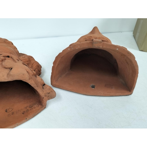 207 - Reproduction Medieval/Gothic Style 'King and Queen' Terracotta Wall Planters/Plaques. 31cm x 24cm x ... 
