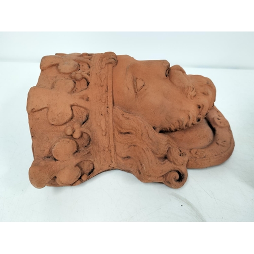 207 - Reproduction Medieval/Gothic Style 'King and Queen' Terracotta Wall Planters/Plaques. 31cm x 24cm x ... 