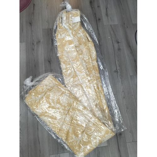 422 - Roll of Chiffon Fabric 59