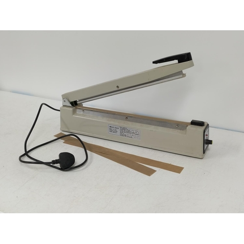 433 - Kite Impulse Sealer, Model FS-400. Powers Up.