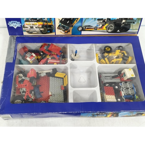 43 - Quantity of Mixed LEGO and Mega Blocks. Approx 5kgs.