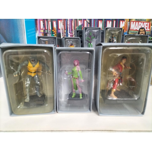 111 - Boxed Eaglemoss The Marvel Classic Figurine Collection 2009 Figures (25) with Magazines to include V... 