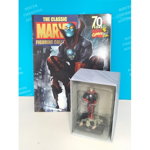 112 - Boxed Eaglemoss The Marvel Classic Figurine Collection 2009 Special Pieces (5) with Magazines to inc... 