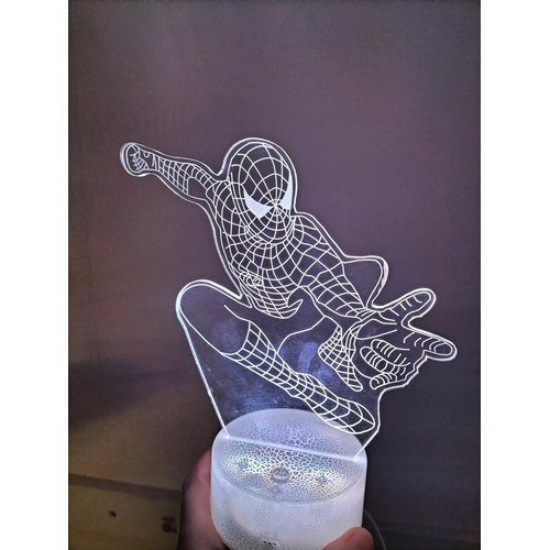 97 - 5 x Boxed 'Spider-Man' 3D USB Lights with Remotes. Two Designs. All W/O through USB, Remotes not Tes... 