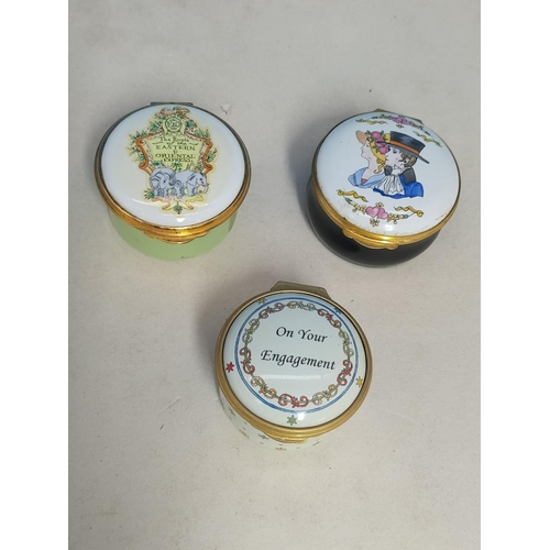 366 - Collection of Enamelled Pill Pots to include Crummles, Ashley Copper, Staffordshire Enamels, etc.