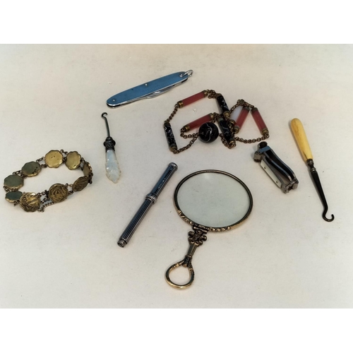 388 - Mixed Collectables to include Magnifying Glass, Lace Pullers, 9ct Clasp Vintage Necklace, etc.