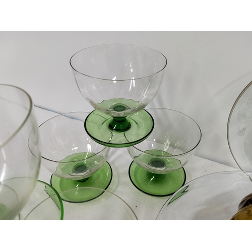 403 - Large Collection of Glassware to include Davidson Primrose Pearline Vaseline Posy Bowl, Amber Glass ... 