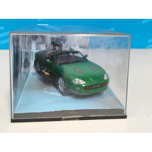 130 - Eaglemoss James Bond 007 Cased Die-Cast Vehicles (5) with Magazines to include 2002 'Die Another Day... 