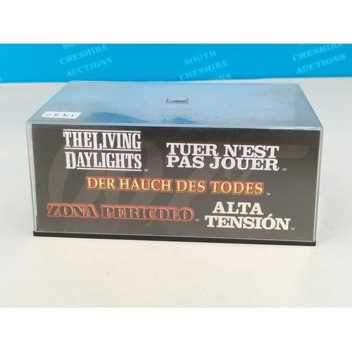 116 - Eaglemoss James Bond 007 Cased Die-Cast Vehicles (3) with Magazines to include 1987 'The Living Dayl... 