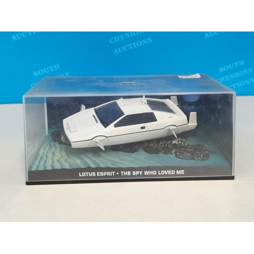 114 - Eaglemoss James Bond 007 Cased Die-Cast Vehicles (4) with Magazines to include 1977 'The Spy Who Lov... 