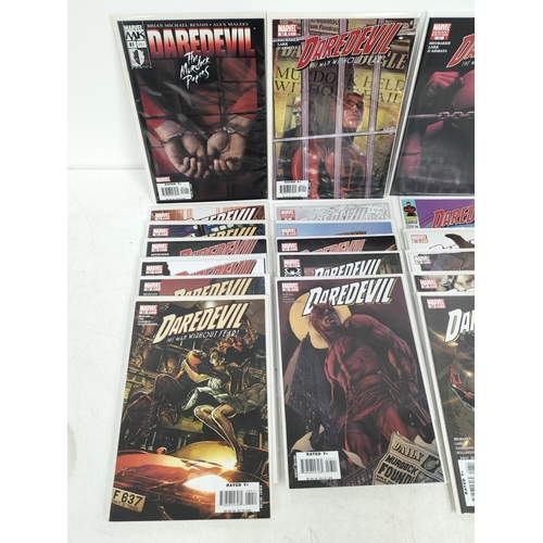 137 - Marvel Knights Vol 2 2006 Daredevil The Man with No Fear Nos 81/461, 82, 82 Variant, 83-89, 89 Varia... 