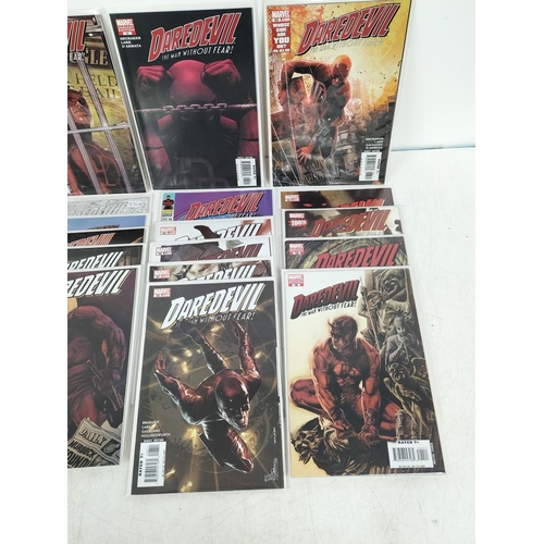 137 - Marvel Knights Vol 2 2006 Daredevil The Man with No Fear Nos 81/461, 82, 82 Variant, 83-89, 89 Varia... 