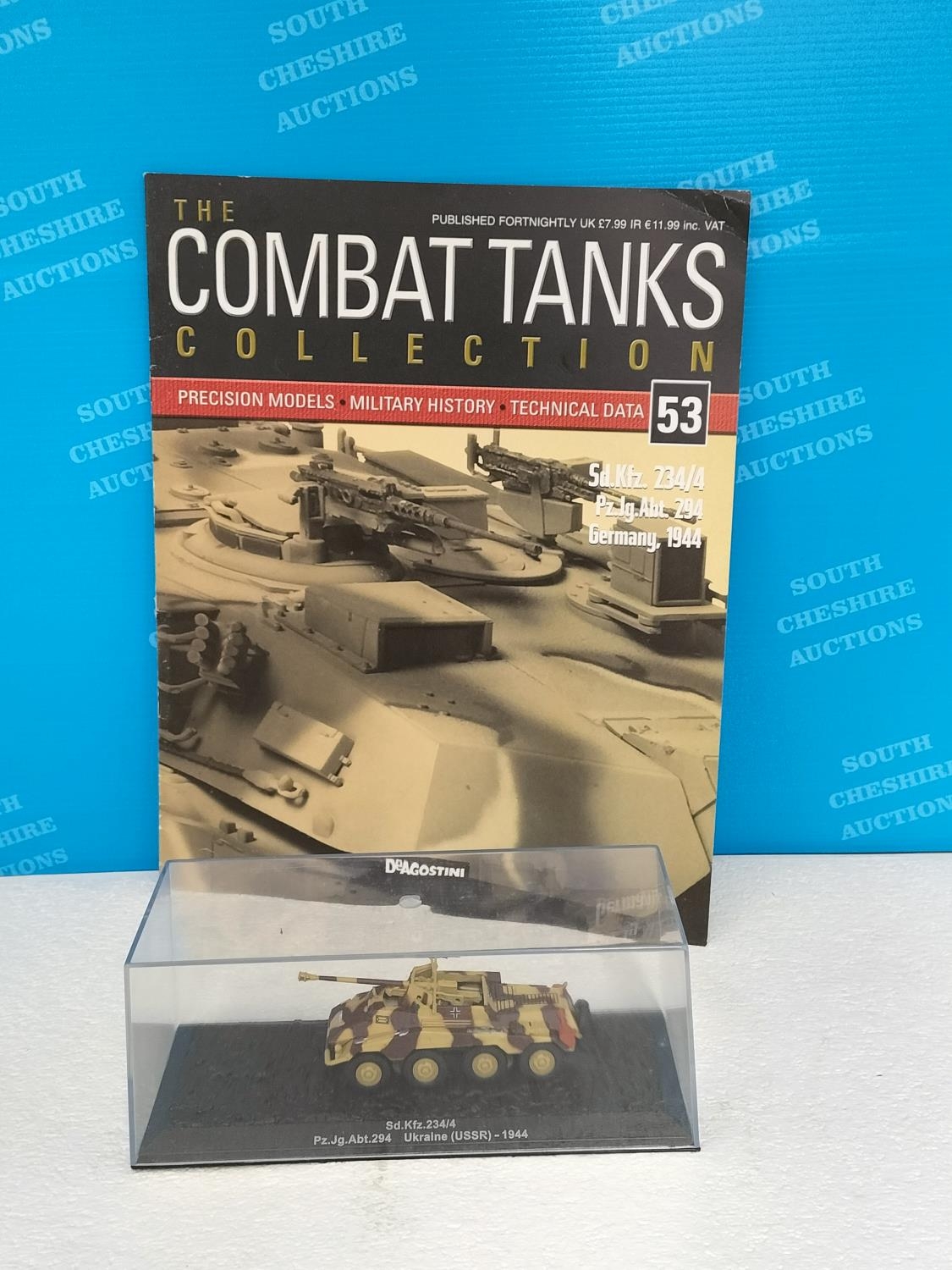 Cased DeAgostini The Combat Tanks Collection 1:72 Scale Vehicles with ...
