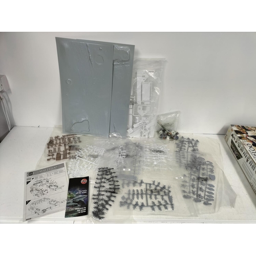 35A - Boxed AIRFIX 1:72 Scale A50048 'Battle of Waterloo 18 June 1815' Model Kit. Box Opened, Contents Sea... 