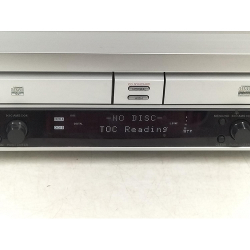 Sony RCD-W100 Compact Disc Player & CD Recordable/Rewritable Twin Disc ...
