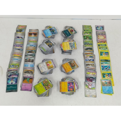 261 - Extensive Collection of over 1,000 Pokemon Cards including Holographics, Rares, Reverse Holos, etc. ... 