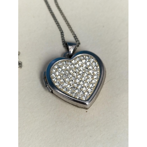 123 - Silver 925 Locket on 16