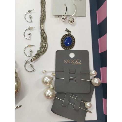 134 - Collection of Mixed Costume Jewellery to include 3 Pairs of Silver 925 Earrings.