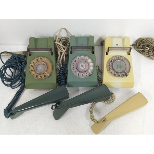 258 - Collection of Vintage 1960's Telephones plus a 1980's British Telecom Freeway Cordless Phone. All Un... 