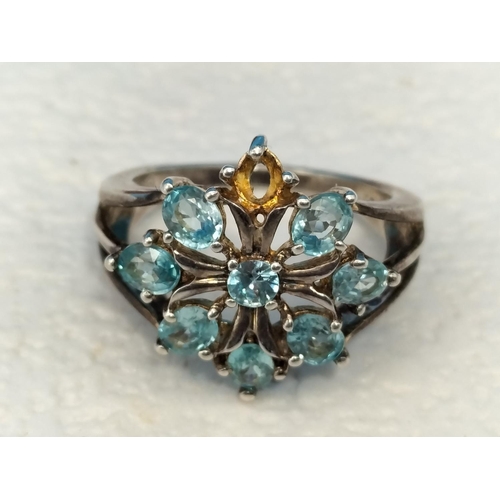 496 - Quantity of Jewellery in 'Accurist Gold' Watch Box (6cm High, 14cm x 9cm). Jewellery to include Watc... 