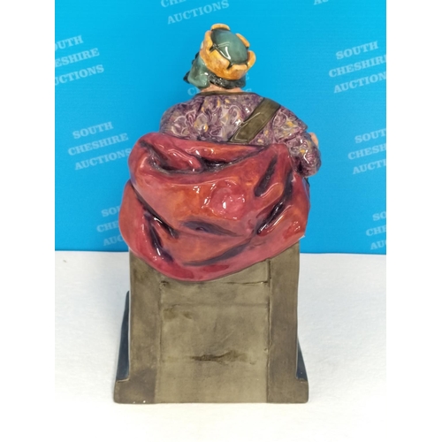 50 - Large 27cm Royal Doulton Figure 'The Old King' HN 2134. 2nds Quality.