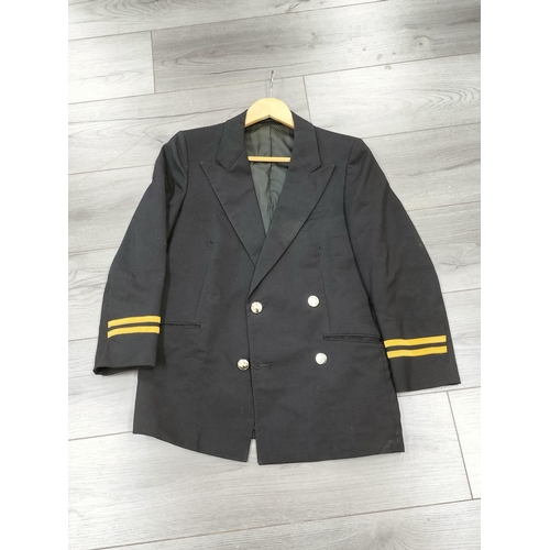 241 - Reproduction Vintage Style US Navy Officers Jacket. Size 32.