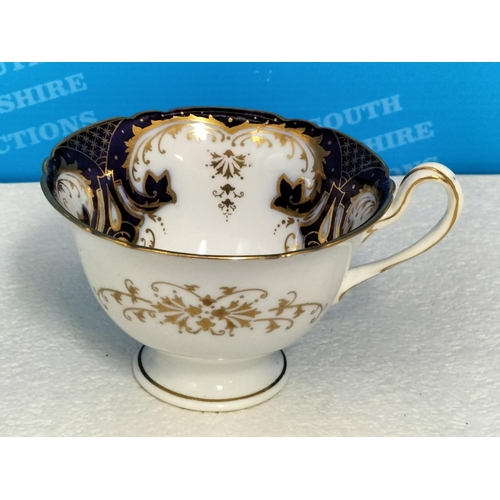 245 - Wileman & Co Imari Pattern Trio. Pattern No 7084, c1890-1900.