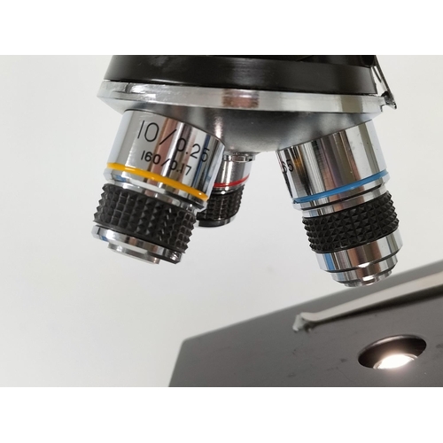 286 - Cased Pyser-SG1 Microscope with 360 Degrees Rotatable Binocular Head. Excellent Condition.