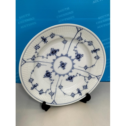 10 - Royal Copenhagen 'Blue Fluted' Items (5) to include Lidded Tureen 2251 (11cm High, 25cm Diameter), 2... 