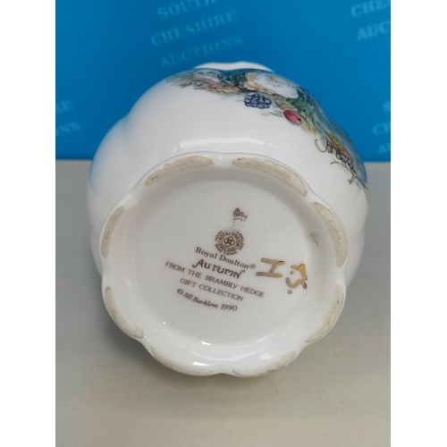 13 - Royal Doulton Brambly Hedge 'The Harvest Mice' 21cm Wall Clock W/O plus 17cm 'Autumn' Vase (2nds).