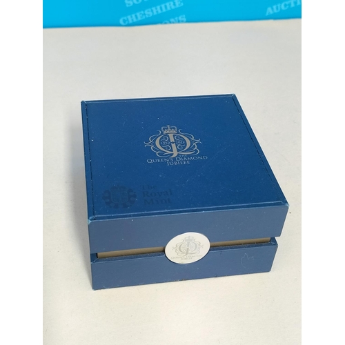 169 - Royal Mint 2012 Silver 925 Gold Plated Five Pound Coin 'Queen's Diamond Jubilee'. Maximum Mintage 12... 