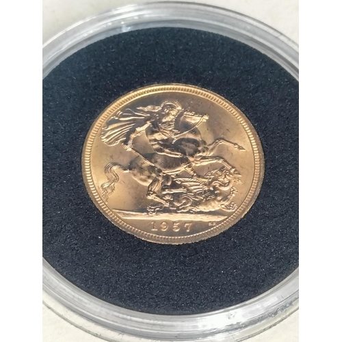 177 - Westminster Collection Boxed Set of Eight Full 22ct Gold Sovereigns 'The Seven Decades of Elizabeth ... 