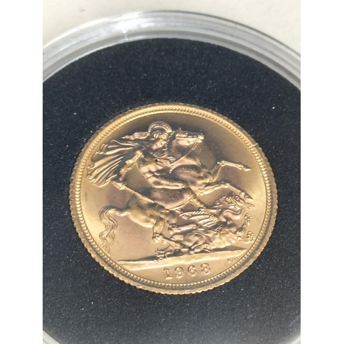 177 - Westminster Collection Boxed Set of Eight Full 22ct Gold Sovereigns 'The Seven Decades of Elizabeth ... 