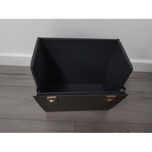 6A - Collection of record carry cases to include 5 single record cases and 1 album case