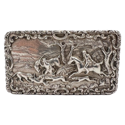 120 - A LARGE SOLID SILVER SNUFF BOX WITH OUTSTANDING DECORATION, BIRMINGHAM, TAYLOR & PERY, 1830A fine la... 