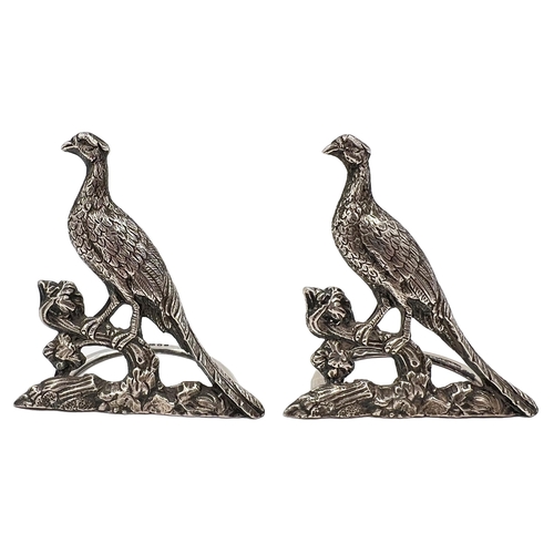 126 - A GOOD QUALITY PAIR OF SILVER PHEASANT/GROUSE MENU HOLDERS, LONDON, VANDER & HEDGES, 1937A good qual... 