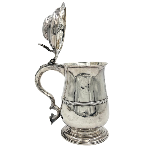 196 - A GOOD QUALITY GEORGIAN SILVER DOMED TANKARD,LONDON, THOMAS WALLIS I, 1765A good quality Georgian si... 