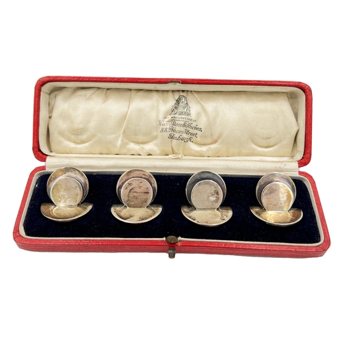 218 - A CASED SET OF FOUR SCOTTISH SILVER MENU/PLACE HOLDERS BY HAMILTON AND INCHES OF EDINBURGH, 1930A ca... 