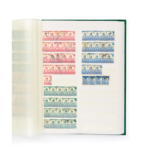 279 - COLLECTION OF EGYPTIAN POSTAGE STAMPSAlbum Of Egyptian Postage Stamps Collection  ... 