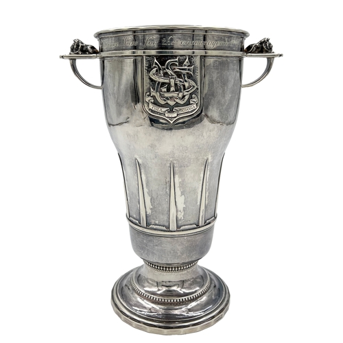 158 - A GOOD SIZED SILVER TWO HANDLED VASE BY THE GUILD OF HANDICRAFTS, LONDON, 1938A good sized silver tw... 