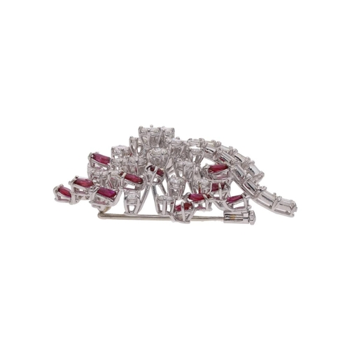 1 - 18ct White Gold Ruby and Diamond Cocktail Brooch. 
 
  
 

  HALLMARKS: marked for 18ct Gold 
 
 
  ... 