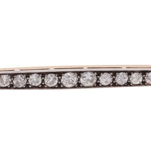 4 - Antique 18ct Gold Platinum and Diamond Brooch, 1.86ct Diamond. 
 
  
 

  HALLMARKS: Tested for 18ct... 