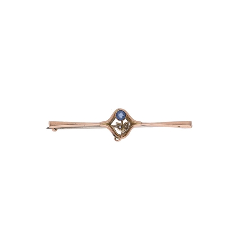 45 - 9ct Gold Blue Topaz and Pearl Brooch 
 
  
 

  HALLMARKS: marked for 9ct Gold 
 
 
  
 

  MEASUREM... 