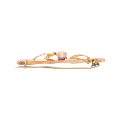 57 - Antique 9ct Gold Amethyst and Pearl Brooch. 
 
  
 

  HALLMARKS: marked as 9ct Gold 
 
 
  
 

  ME... 