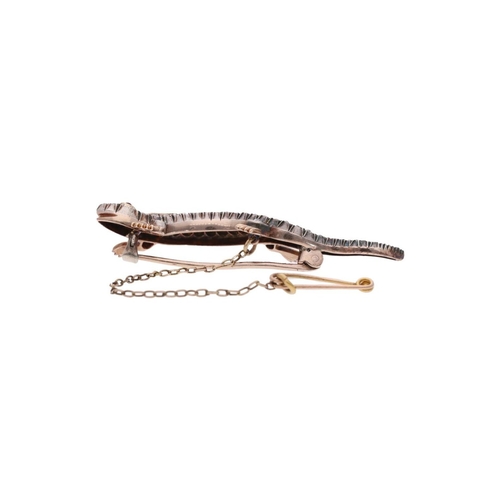6 - Victorian 18ct Gold Silver Ruby Sapphire and Diamond Geko / Salamander Brooch. 
 
  
 

  HALLMARKS:... 