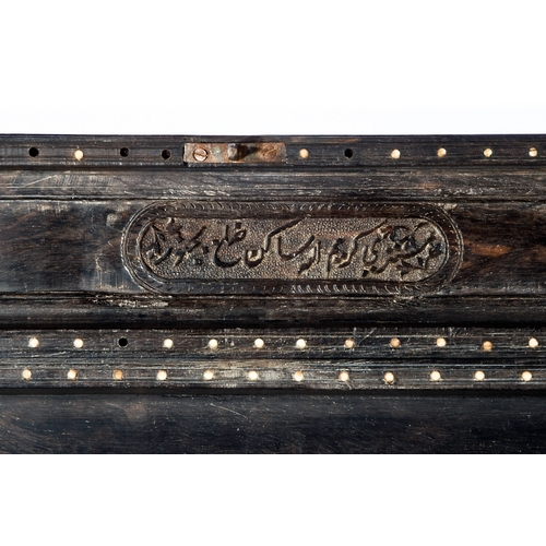 123 - 19TH CENTURY MUGHAL CARVED EBONY BOX This exquisite 19th-century Mughal ebony box showcases masterfu... 