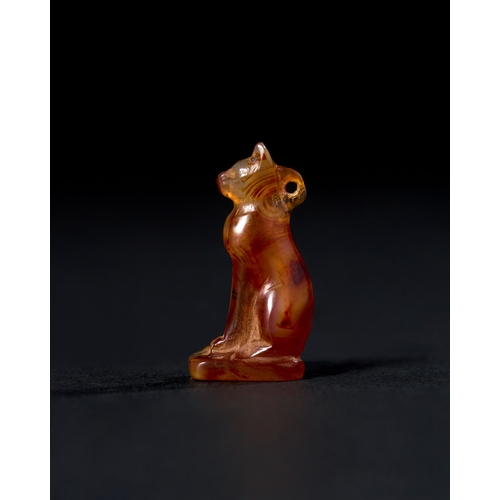 4 - AN EGYPTIAN AGATE CAT AMULET, LATE PERIOD TO PTOLEMAIC PERIOD, 664-30 B.C. This exquisite amulet, me... 