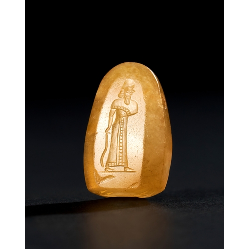 54 - A NEO BABYLONIAN AGATE STAMP SEAL, CIRCA 700 - 600 B.C. This exquisite Neo-Babylonian stamp seal, ca... 